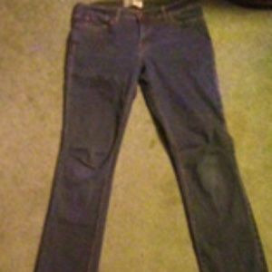 Signature Levi size 14 mid rise Streight stretch